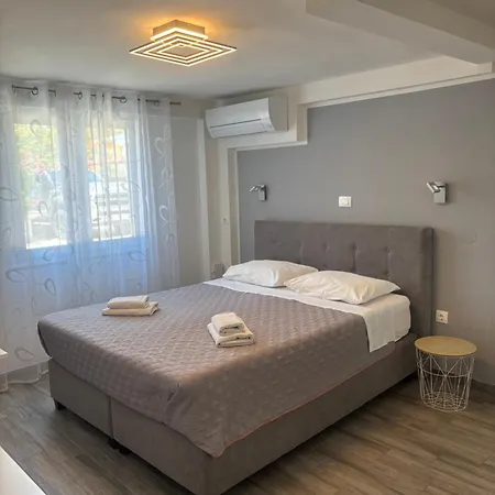 Bed and breakfast Tony Deluxe Medulin